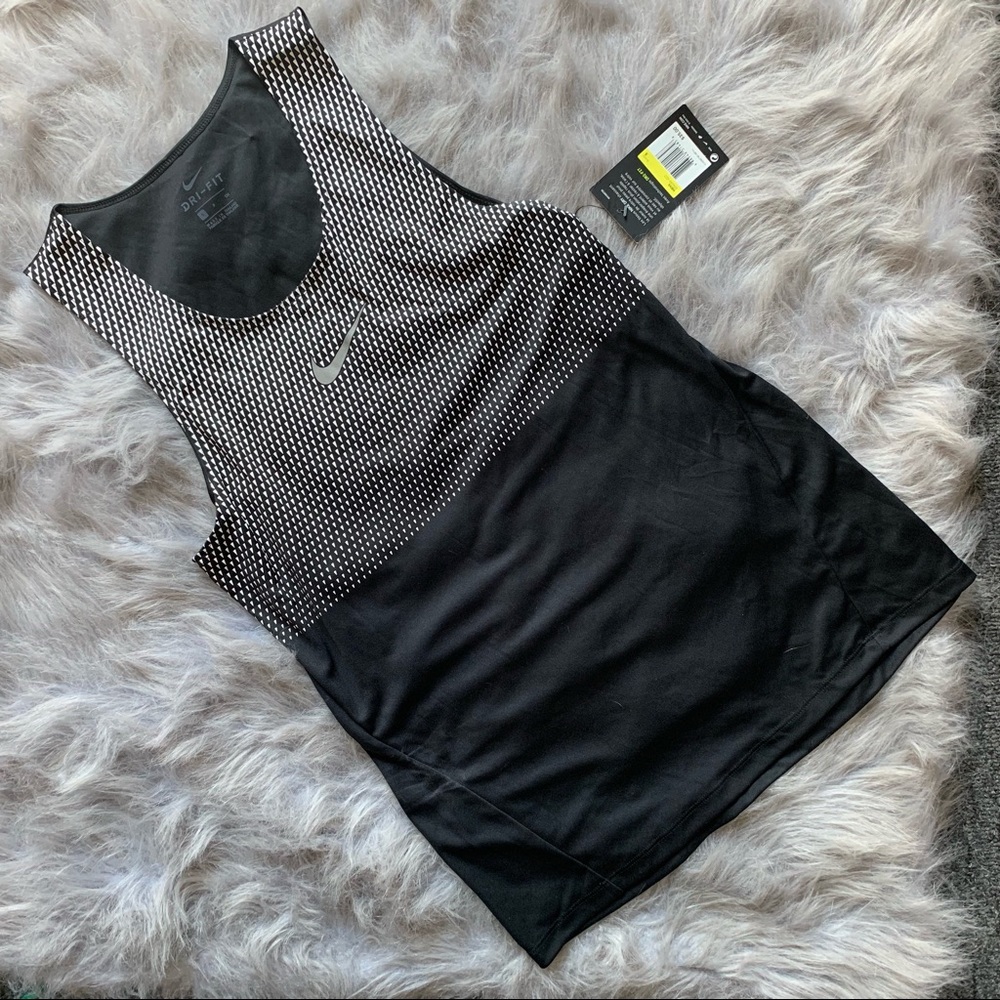NWT Nike Tank
